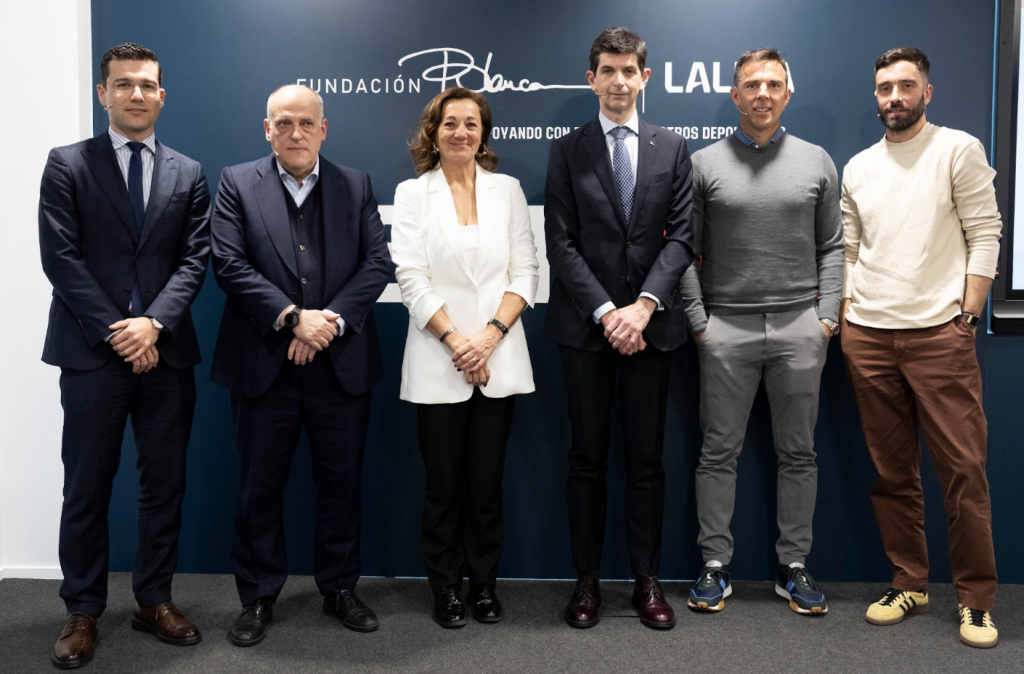 La Liga y Fundación Blanca activan el proyecto ‘PREPARADOS’ para ayudar al futbolista en la gestión emocional de su retirada