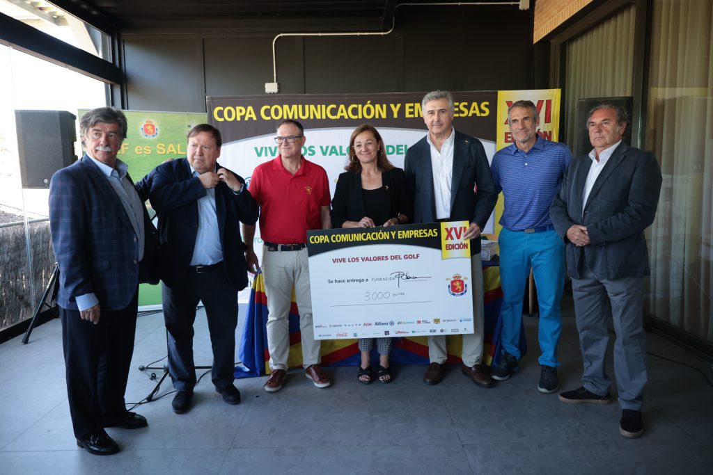 La Copa Comunicación y Empresas arranca 2024 premiando la labor de la Fundación Blanca – Apoyo al Deportista